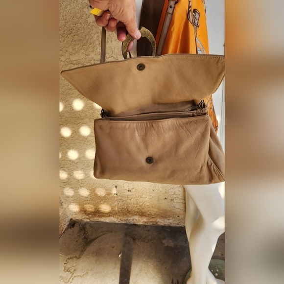 RETRO VINTAGE 1970’S LEATHER CARPETBAGS OF AMERICA BAG, Free Scarf Top - Picture 14 of 16